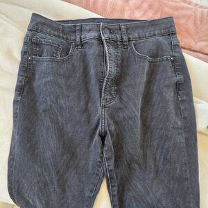 Womens Black Express Mid Rise Skinny Jeans with Suble Print